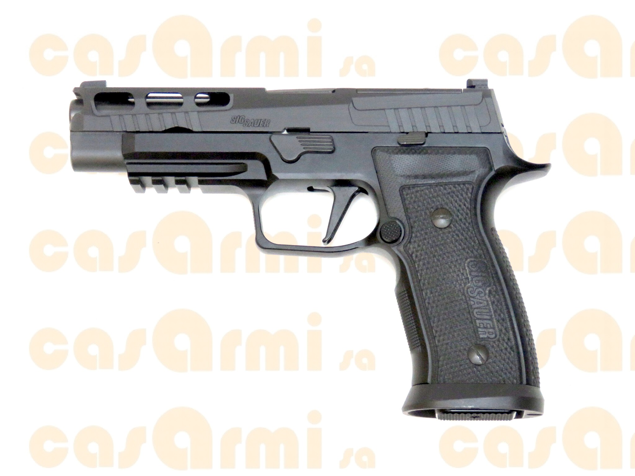 SIG SAUER mod. P320 AXG Pro, con valigetta e secondo caricatore 9 Para